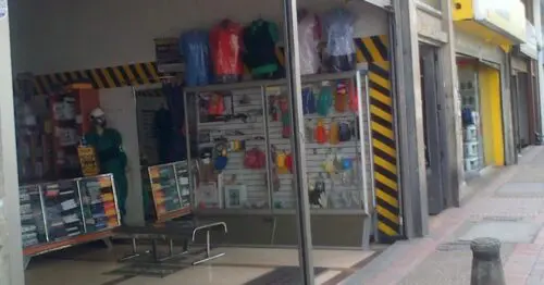 INVERSIONES VELANDIA AVILA SAS AVENIDA 68 CON 4 INVERSIONES VELANDIA AVILA SAS AVENIDA 68 CON 4